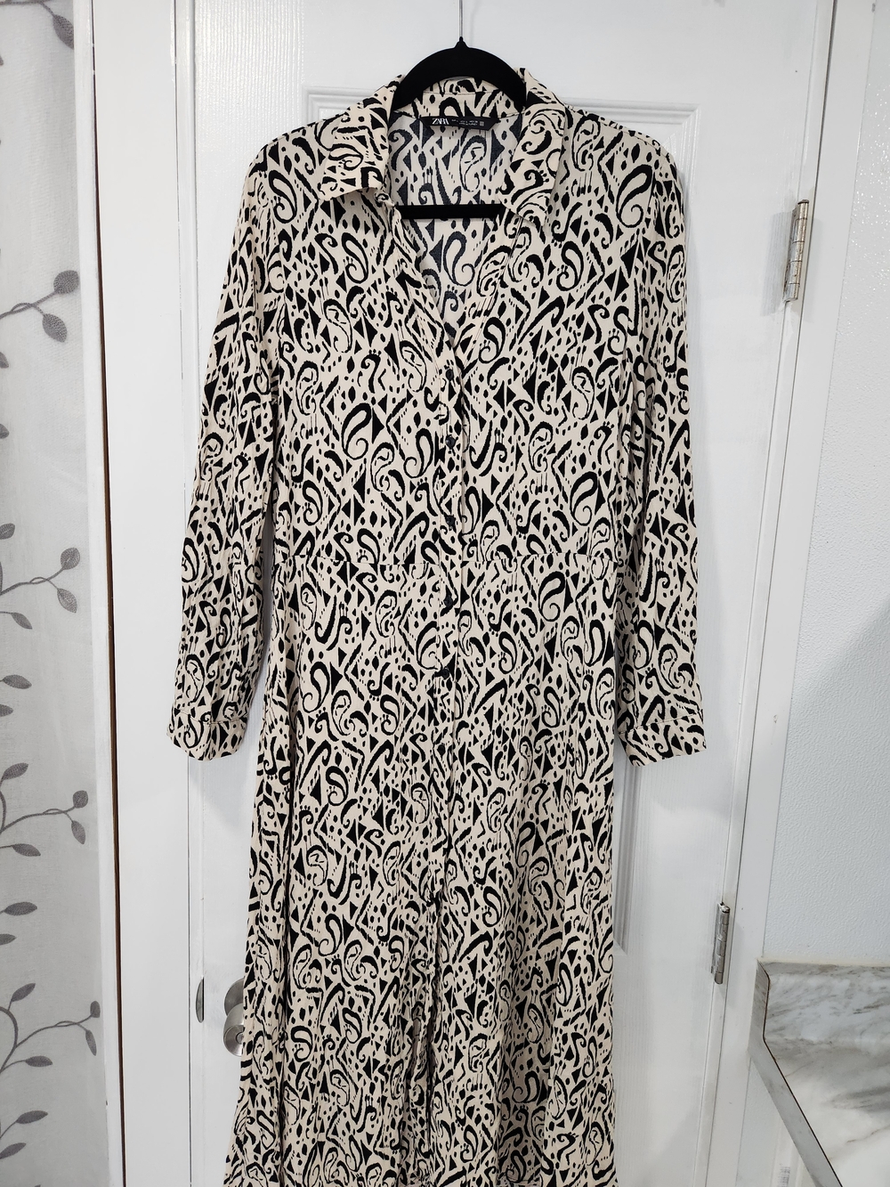 Zara Black & Cream Long Sleeve Printed Shirt Dress